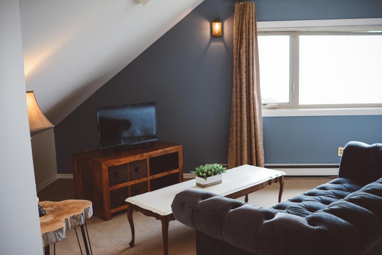 Bed & Breakfast Dashwood Manor Seaside Bed & Breakfast 4*