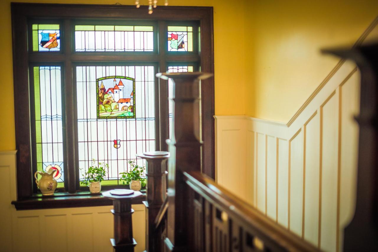 Dashwood Manor Seaside Bed & Breakfast 4* Victoria