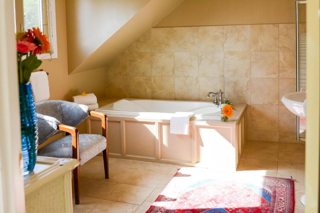 Bed & Breakfast Dashwood Manor Seaside Bed & Breakfast 4*