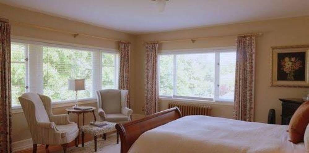 住宿与早餐Dashwood Manor海滨住宿与早餐4*